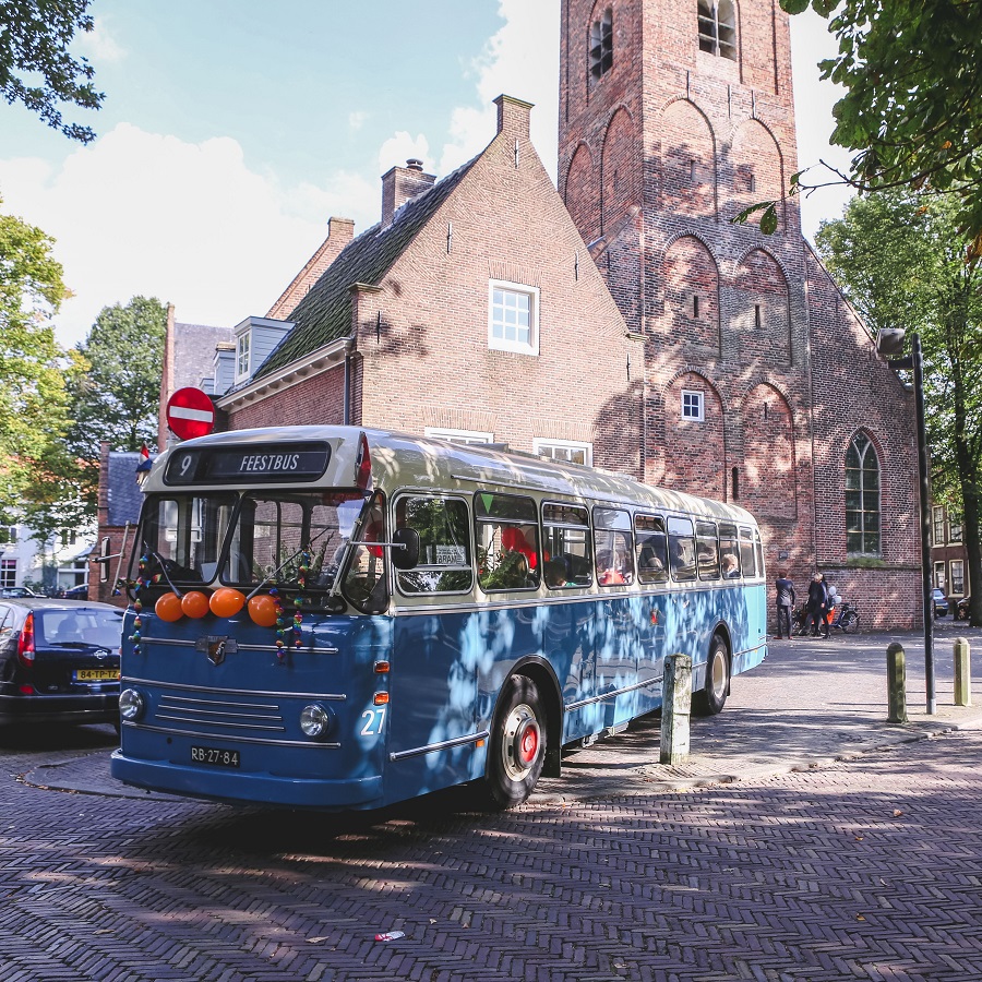 Geertekerk Feestbus